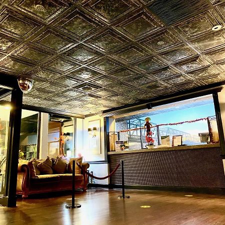 New Hope Inn & Suites ภายนอก รูปภาพ