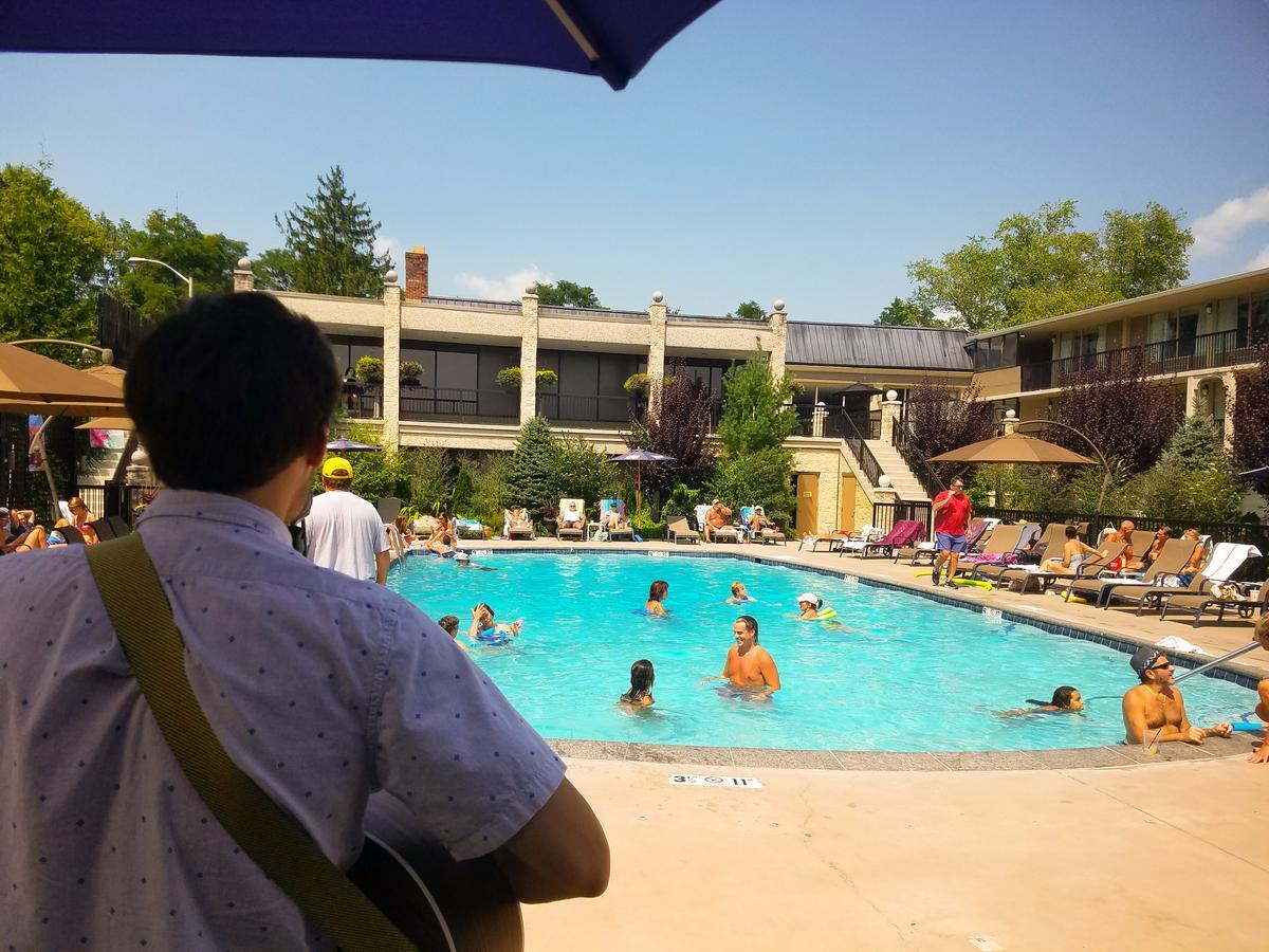 New Hope Inn & Suites ภายนอก รูปภาพ